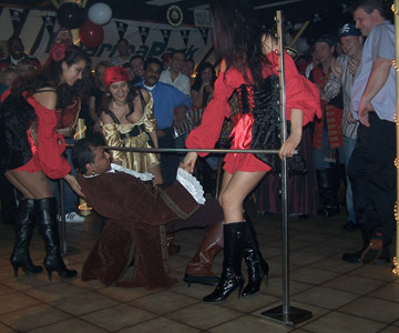 piraten limbo show